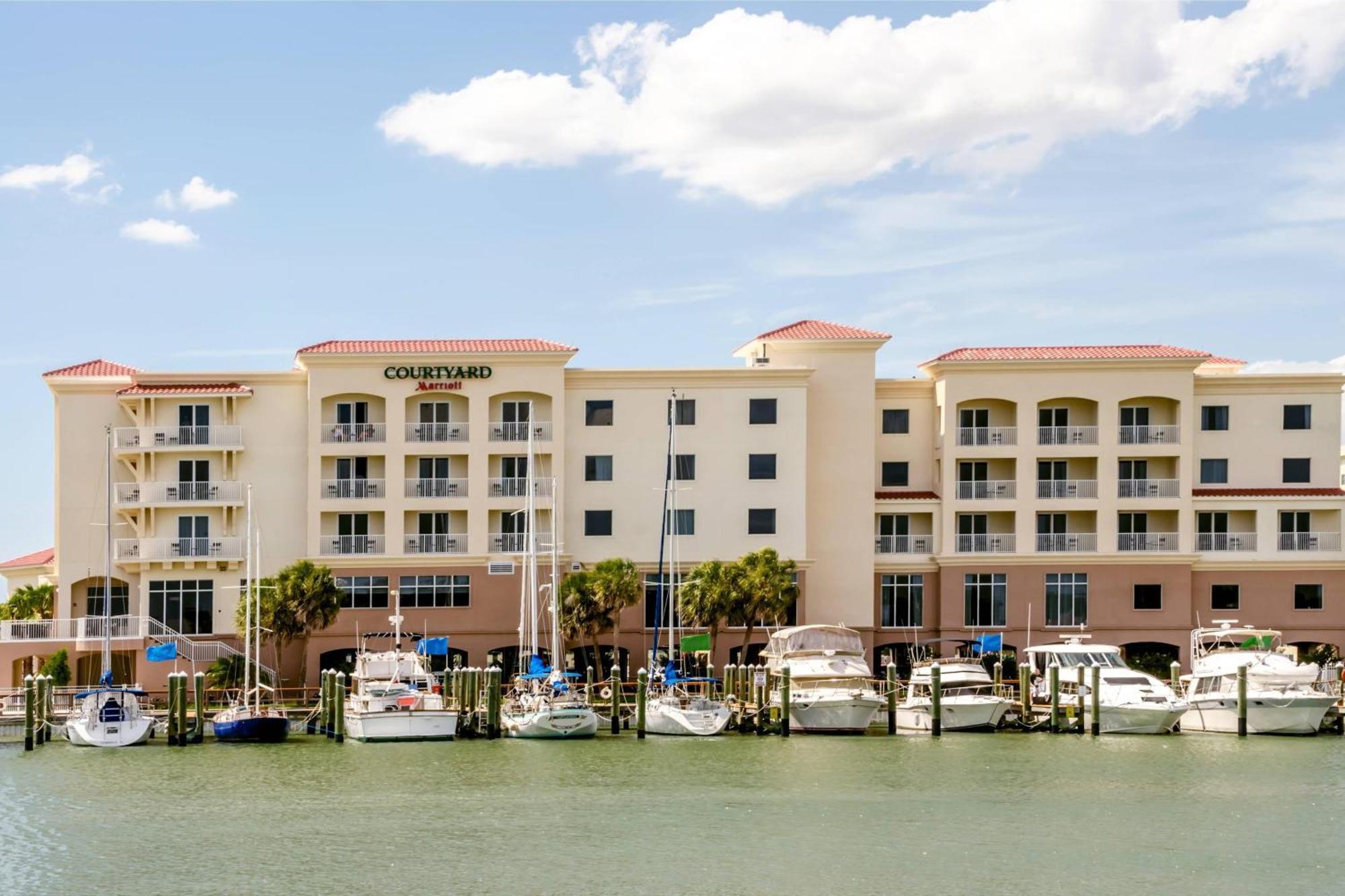 Courtyard By Marriott St. Petersburg Clearwater/Madeira Beach Exterior foto