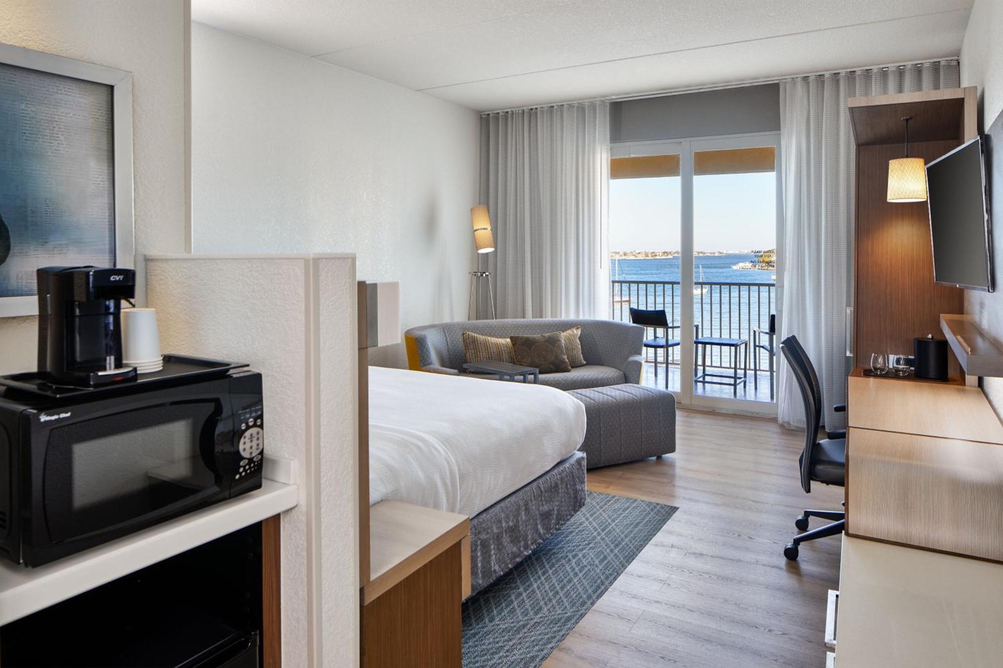Courtyard By Marriott St. Petersburg Clearwater/Madeira Beach Exterior foto