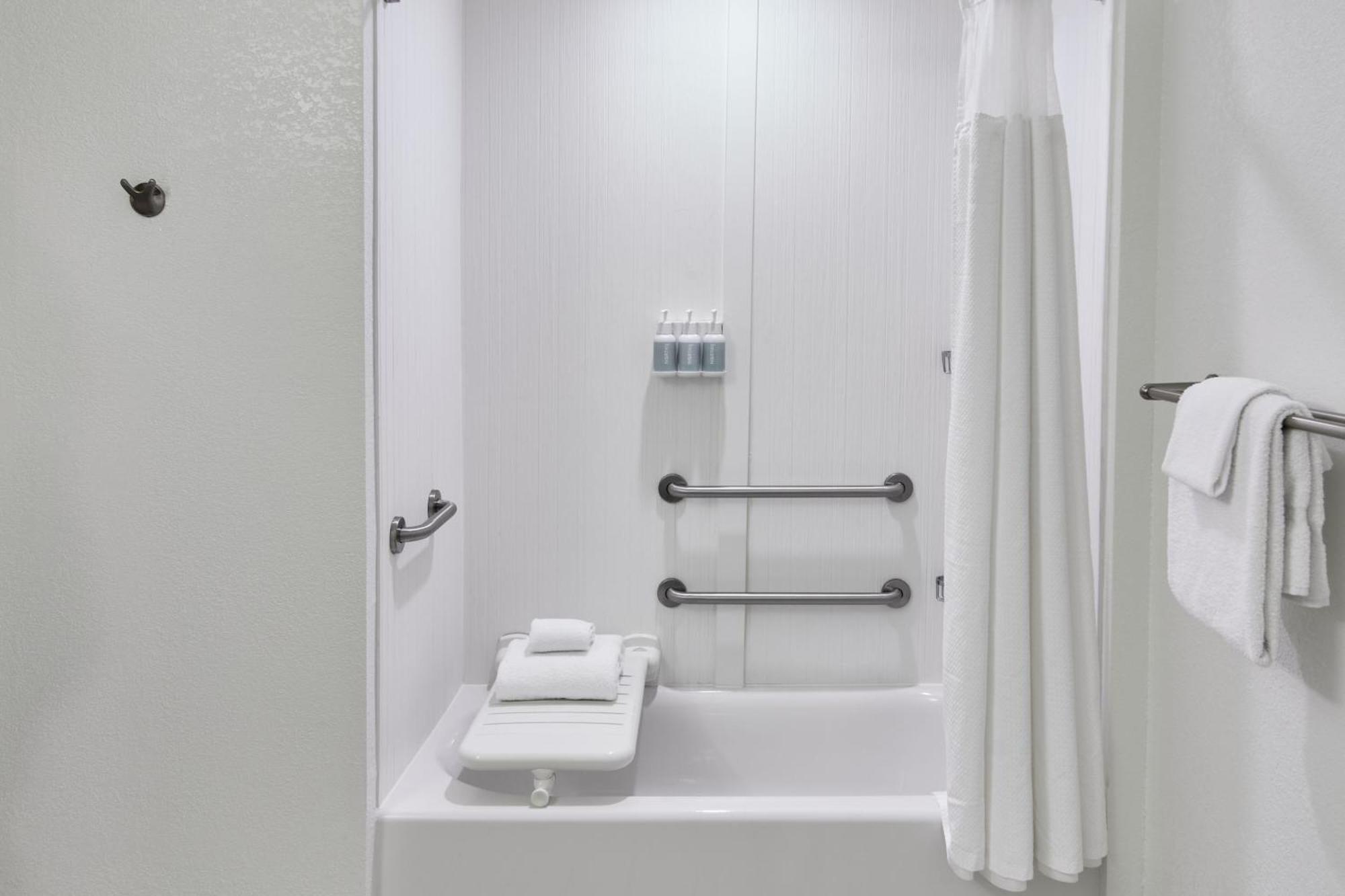 Courtyard By Marriott St. Petersburg Clearwater/Madeira Beach Exterior foto